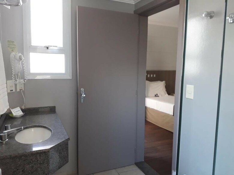 Hotel Valerim Plaza - Centro