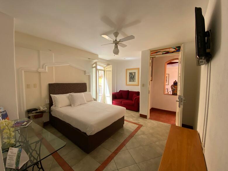 Hotel La Casona De Los Vitrales