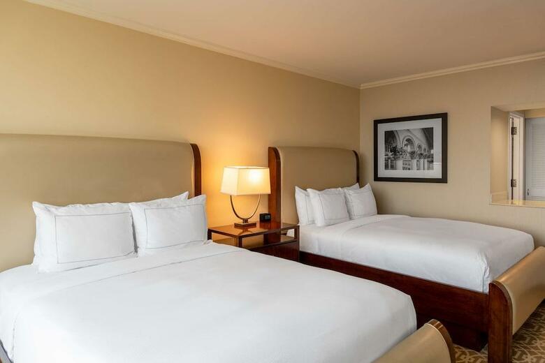 Hotel Hilton Alexandria Mark Center