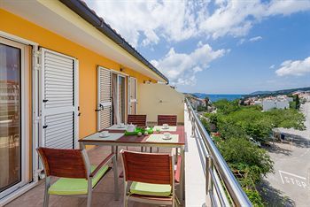 Apartamento Komazin