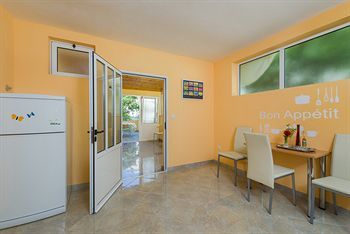 Apartamento Komazin