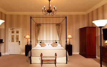 Taplow House Hotel