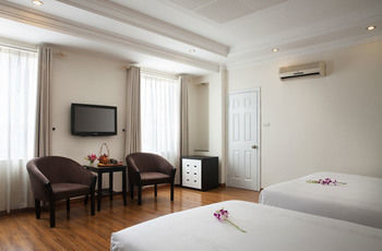 Serenity Villa Hotel