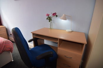 Manu's Place Shared Apartments
