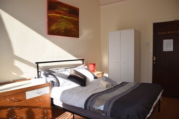 Manu's Place Shared Apartments