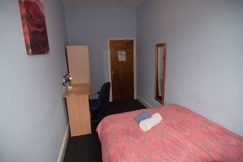Manu's Place Shared Apartments