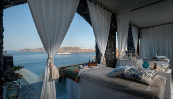 Canaves Oia Hotel