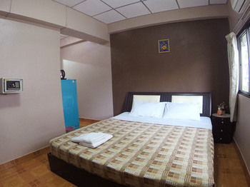 Hostal Drunken Duck Guesthouse