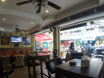 Hostal Drunken Duck Guesthouse