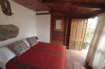 Yellow House - Hostel