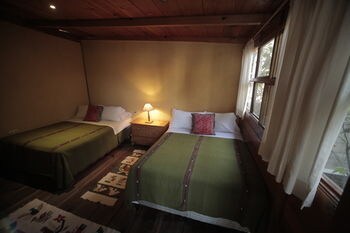 Yellow House - Hostel