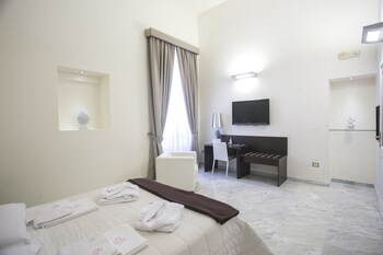 Hotel Apollo Suites