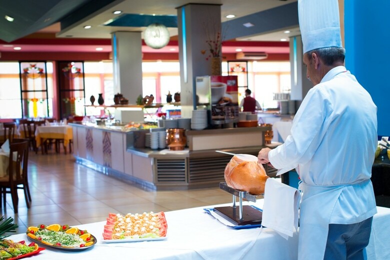 Hotel Monarque Torreblanca