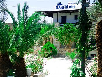 Maistrali Studios & Apartments