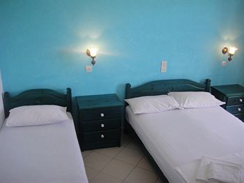Maistrali Studios & Apartments