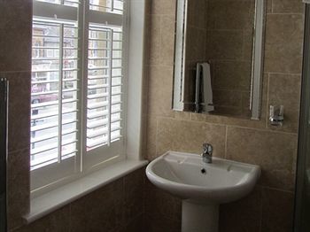 Bed & Breakfast Geminian Guest House