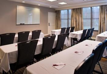 Hotel Residence Inn By Marriott Gainesville I-75