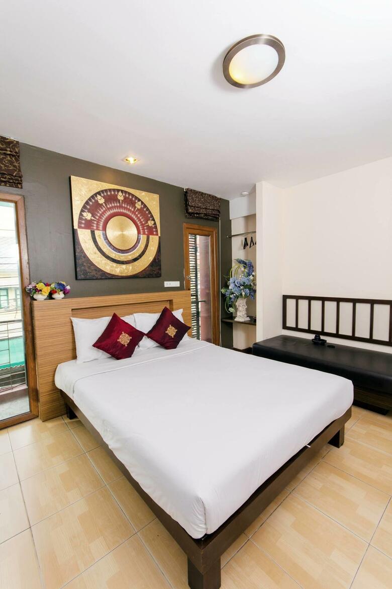 Hotel Sleep With Inn