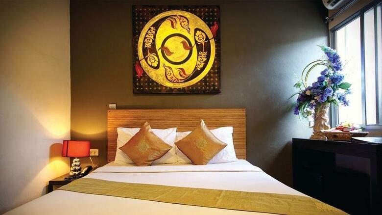 Hotel Sleep With Inn