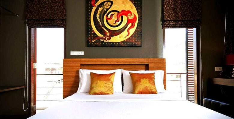 Hotel Sleep With Inn