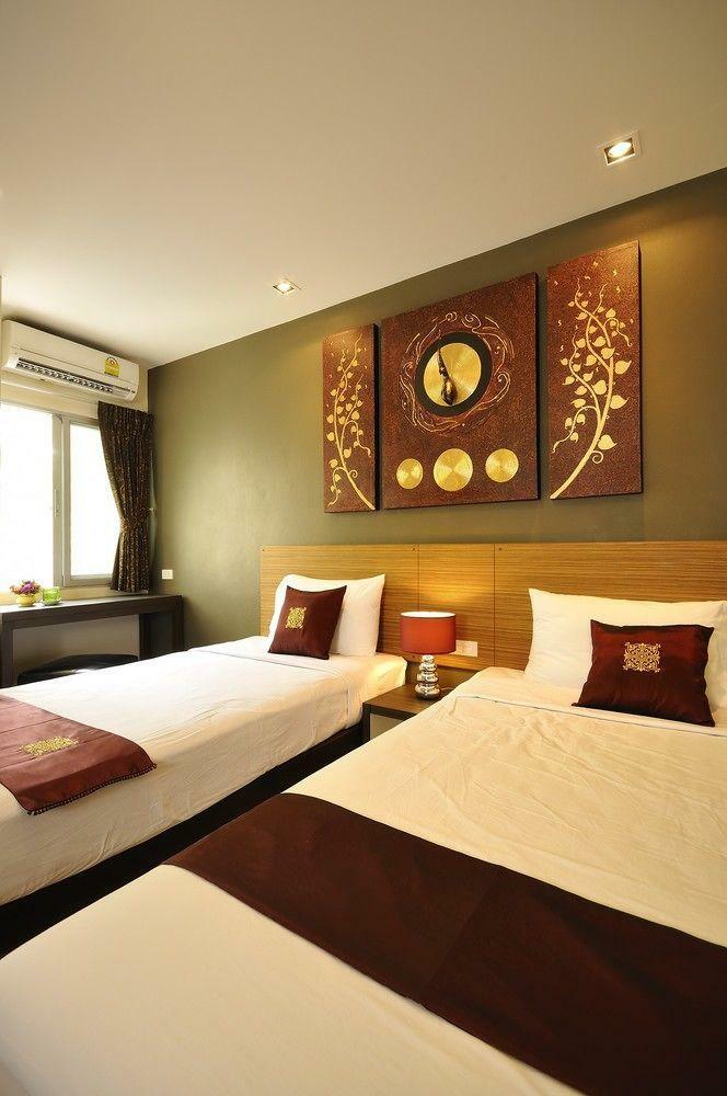 Hotel Sleep With Inn
