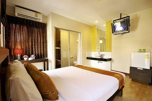 Hotel Sleep With Inn