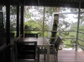 Posada J Residence