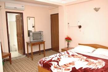 Festoon Hotel