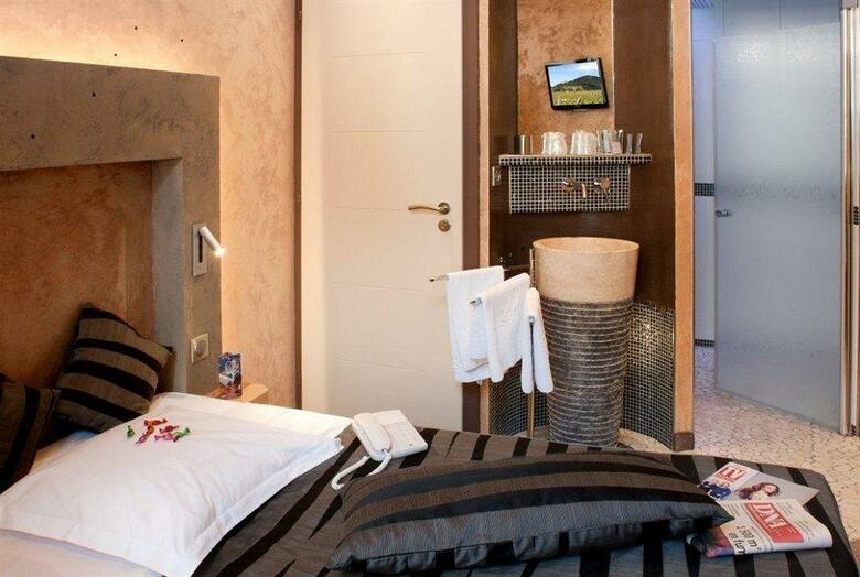 Hotel H�tel Saint-martin