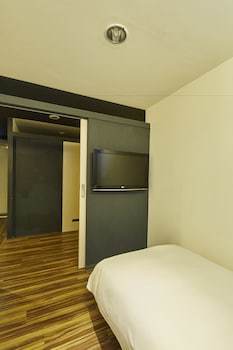 Single Inn Kaohsiung - Hostel