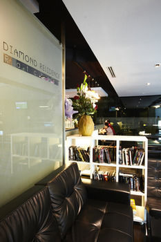 Diamond Residence Ratchada Hotel