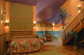 Hotel Wildwood Inn Tropical Dome & Theme Suites