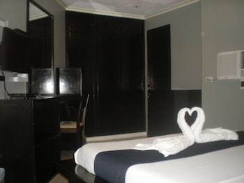Richmond Plaza Hotel