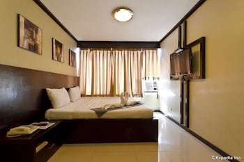 Richmond Plaza Hotel
