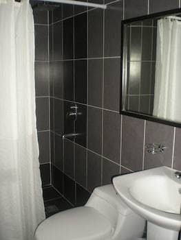 Richmond Plaza Hotel