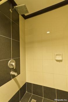 Richmond Plaza Hotel