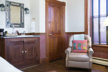 Mauger Estate B&B