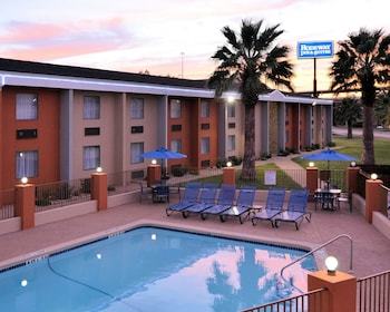 Hotel Rodeway Inn & Suites Downtown North