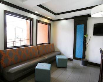Hotel Rodeway Inn & Suites Downtown North