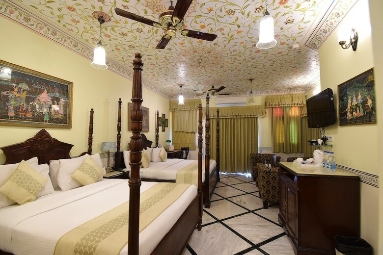 Hotel Umaid Bhawan