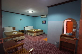 Hotel Gypsy Village 2