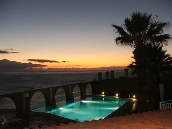 Apartamentos La Muralla
