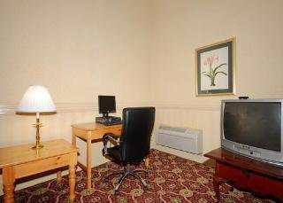 Hotel Quality Inn Northeast