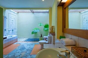 Hotel Mutiara Bali (deluxe)