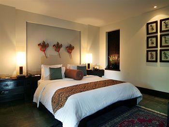 Hotel The Sandi Phala