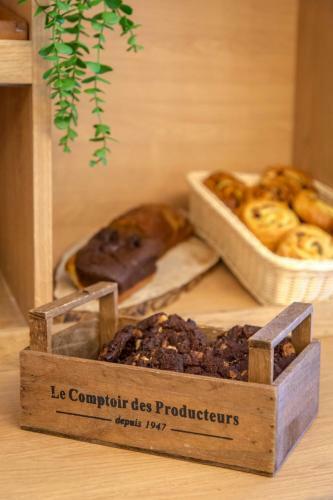 Hotel Dolca Chantilly