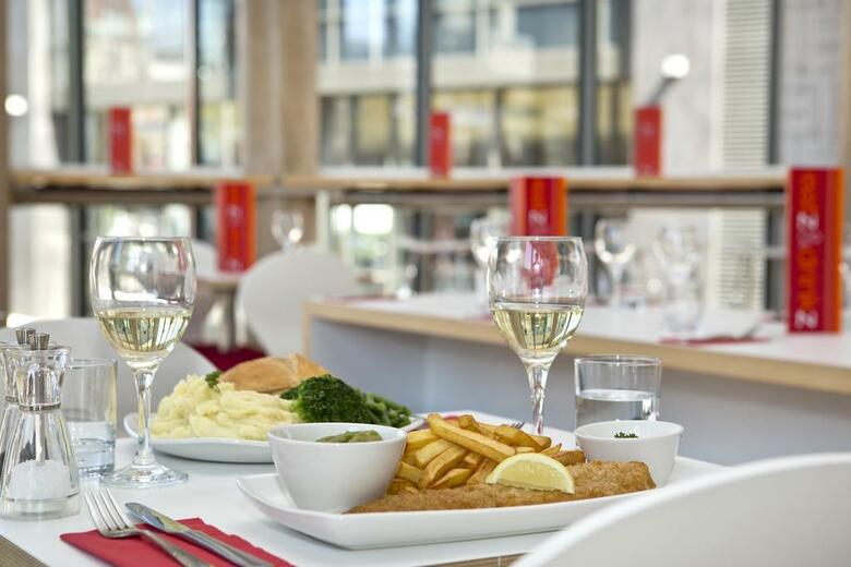 Hotel Four Points Flex By Sheraton Cardiff