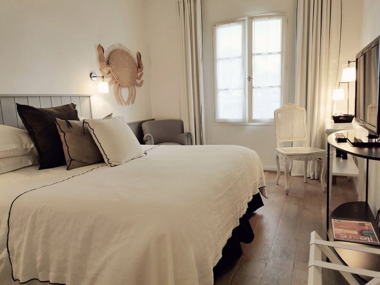 Hotel Le Clos Saint-martin H�tel & Spa