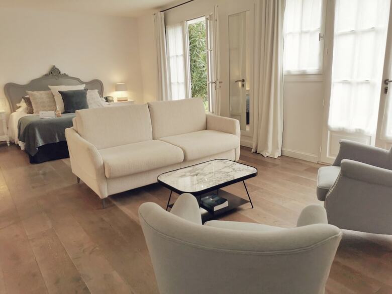 Hotel Le Clos Saint-martin H�tel & Spa