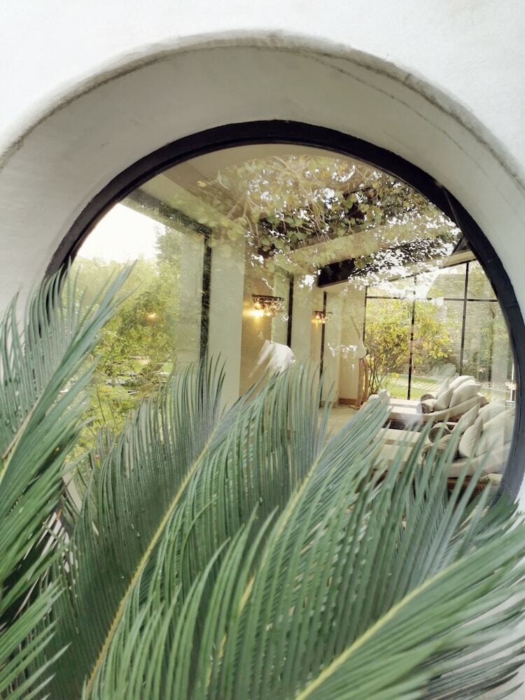 Hotel Le Clos Saint-martin H�tel & Spa